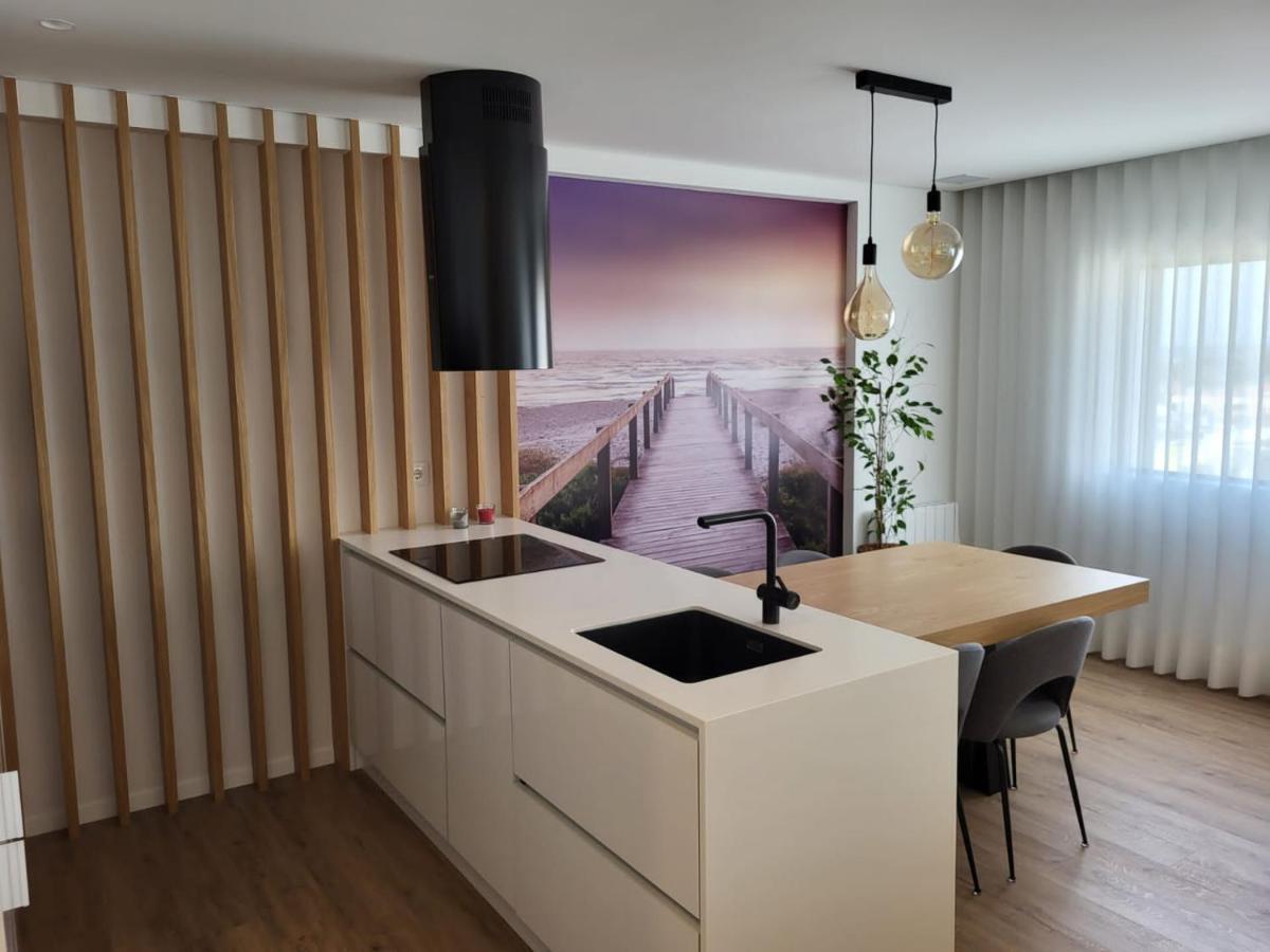 Apartamento Cinema Para Ferias Em エシュポゼンデ エクステリア 写真
